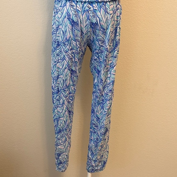 Lilly Pulitzer Paulina Elegant Blue Leaf Pattern Let’s Mango Jumpsuit Size M - Picture 9 of 13